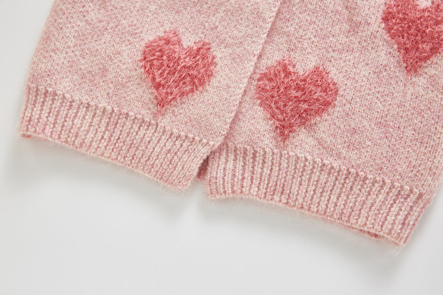 Baby's Canela's 2-piece Knitted pinky heart